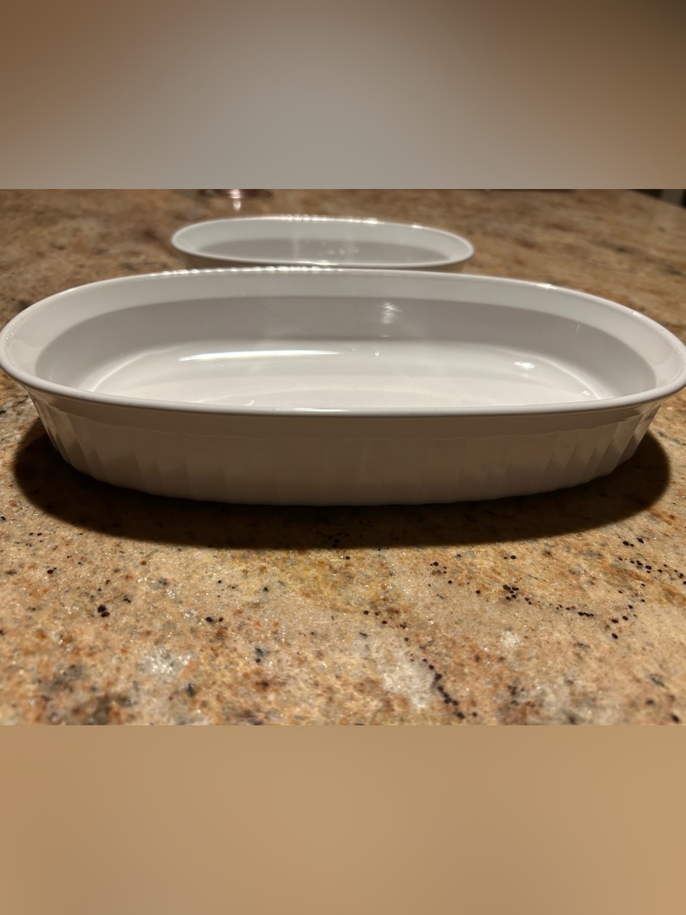 Corningware #F-7-B 1 Liter French White Oval Medium Baking Dish 10”x6”wide